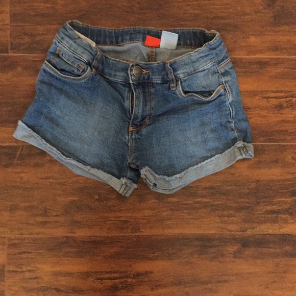 Lot of small girls shirts,tank tops,shorts & dress - Picture 7 of 7